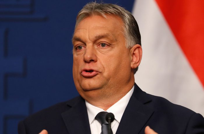 Orbán - „Ha megpróbáltok kirúgni, elpusztítalak”